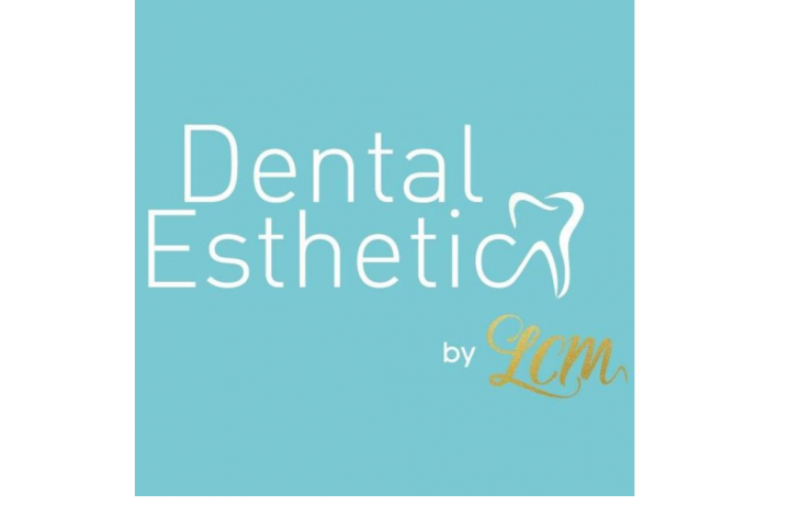 CLÍNICA DENTAL ESTHETIC